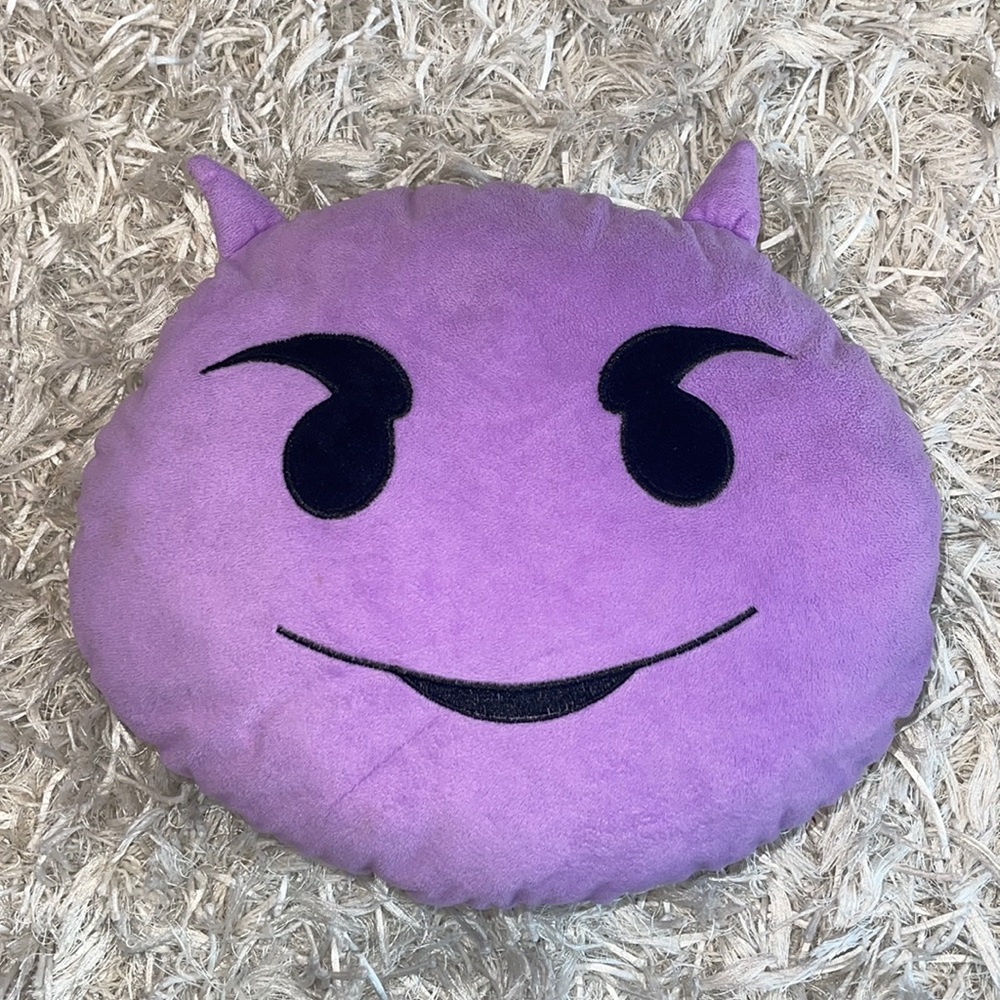 Emoji Pillow: 😈